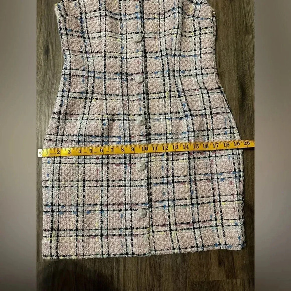 Endless Roses Plaid Tweed Mini Dress Vici & Madison NEW Size Medium - Picture 15 of 16